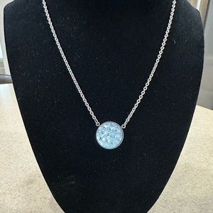 Sabika necklace & earring set